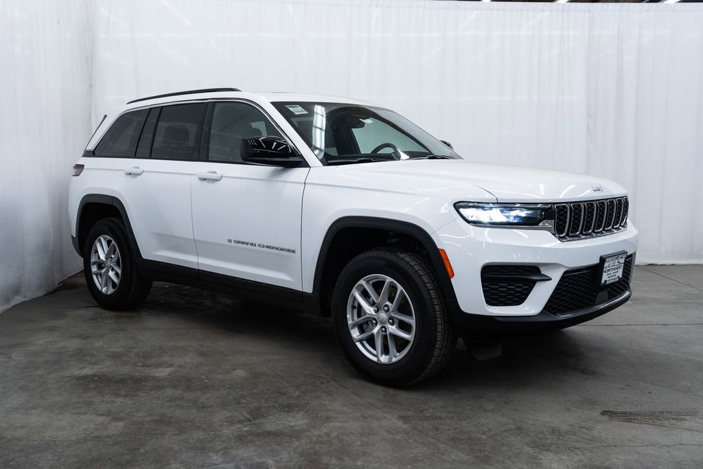 New 2025 Jeep Grand Cherokee Laredo X w/ Luxury Tech Group I image 1