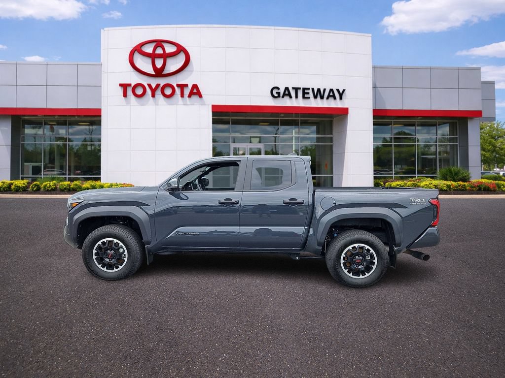 Used 2024 Toyota Tacoma TRD Off-Road w/ TRD Off Road Premium Package AWD/4WD image 7