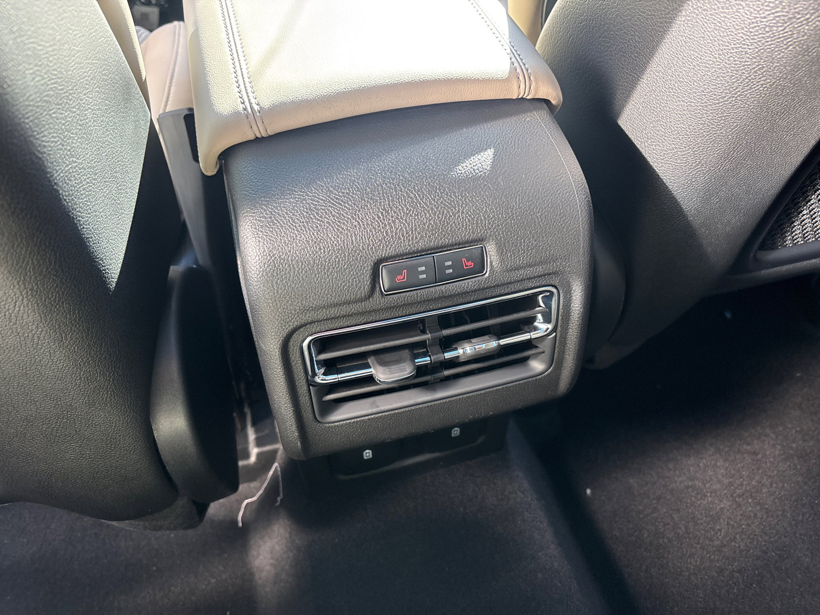 New 2026 Lincoln Corsair Reserve image 33