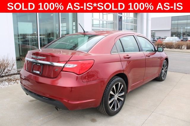 Used 2014 Chrysler 200 Limited w/ 200 S V6 Premium Group image 6