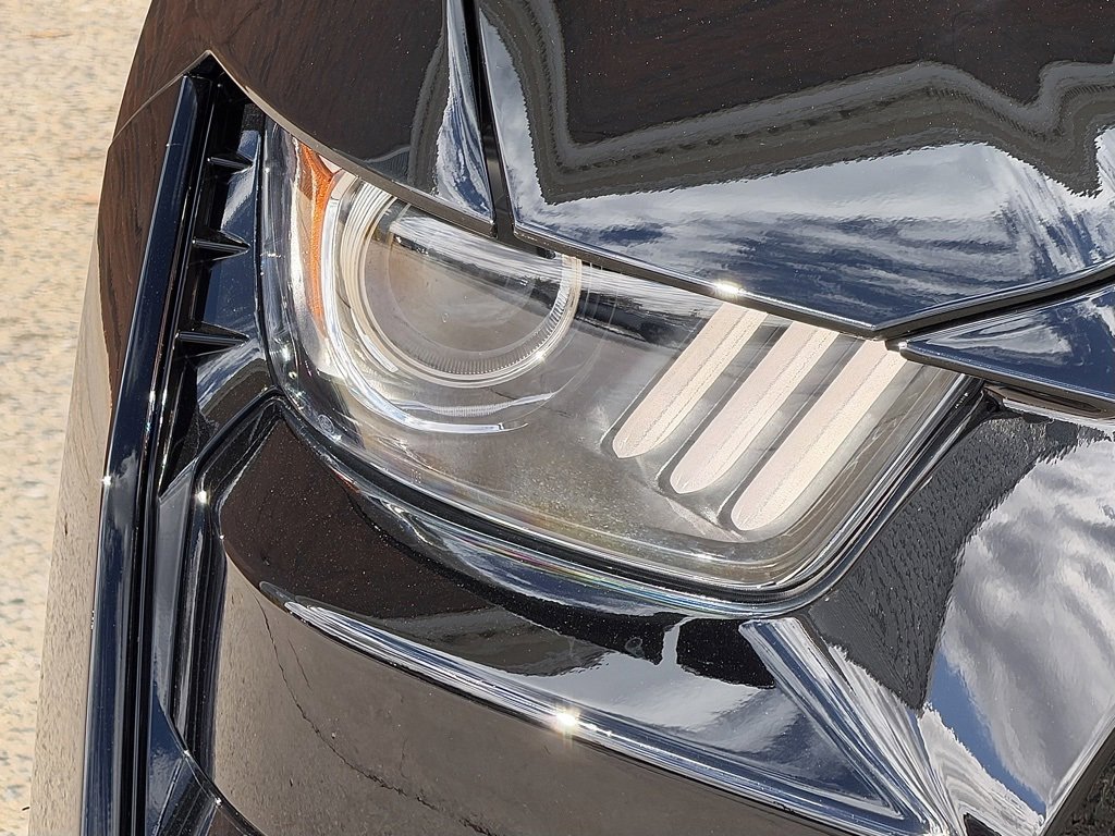 Used 2021 Ford Mustang Shelby GT500 w/ Technology Package image 12