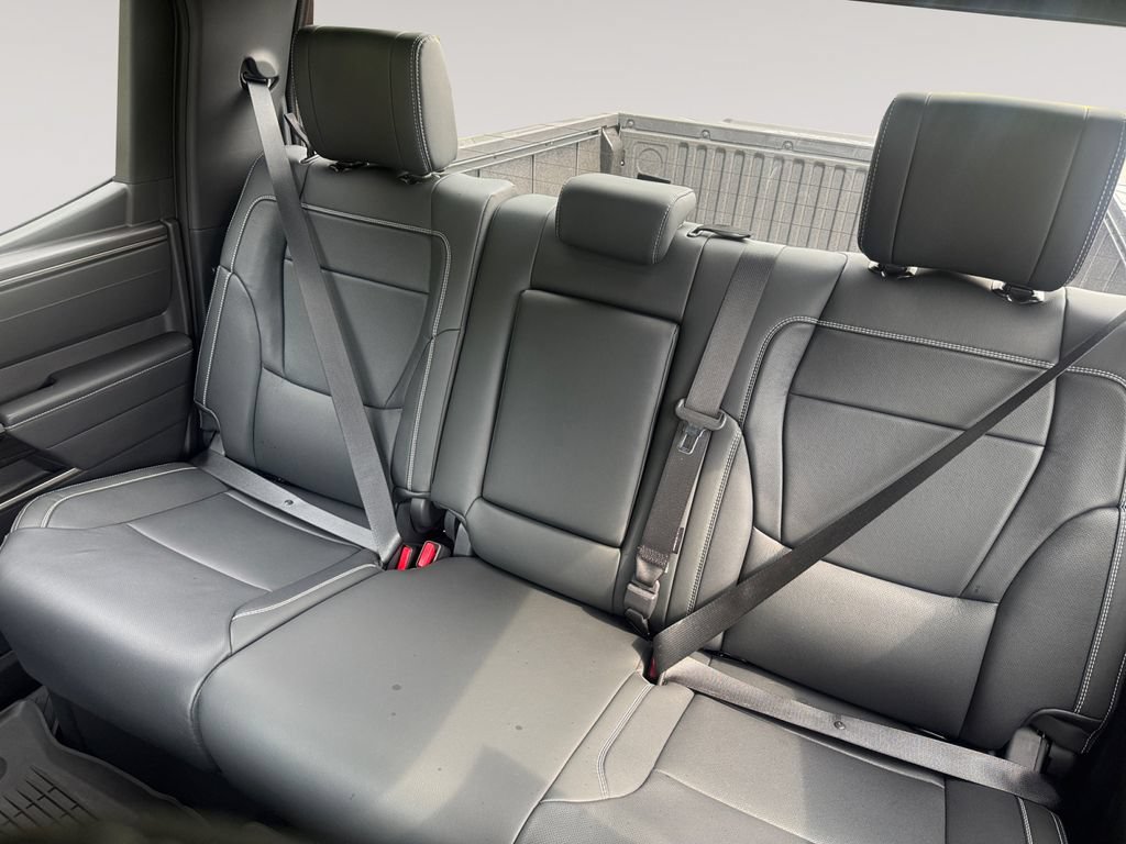 Used 2026 Toyota Tundra Limited AWD/4WD image 13