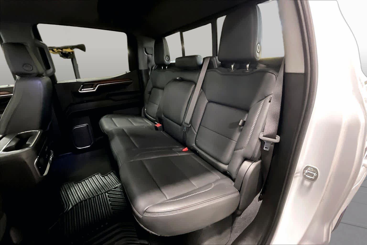 Used 2024 GMC Sierra 1500 Denali w/ Denali Reserve Package AWD/4WD image 21