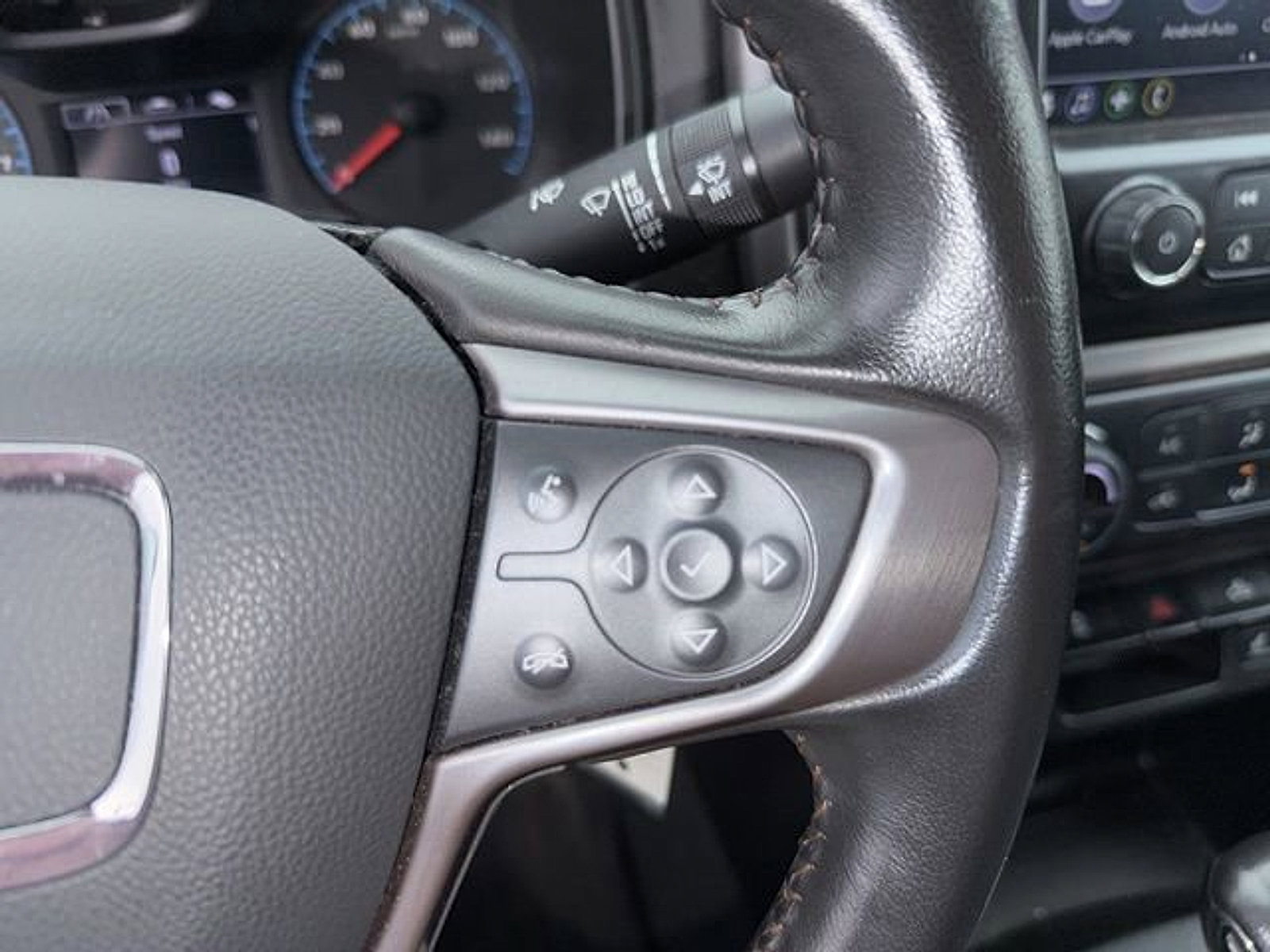 Certified 2022 GMC Canyon AT4 image 16