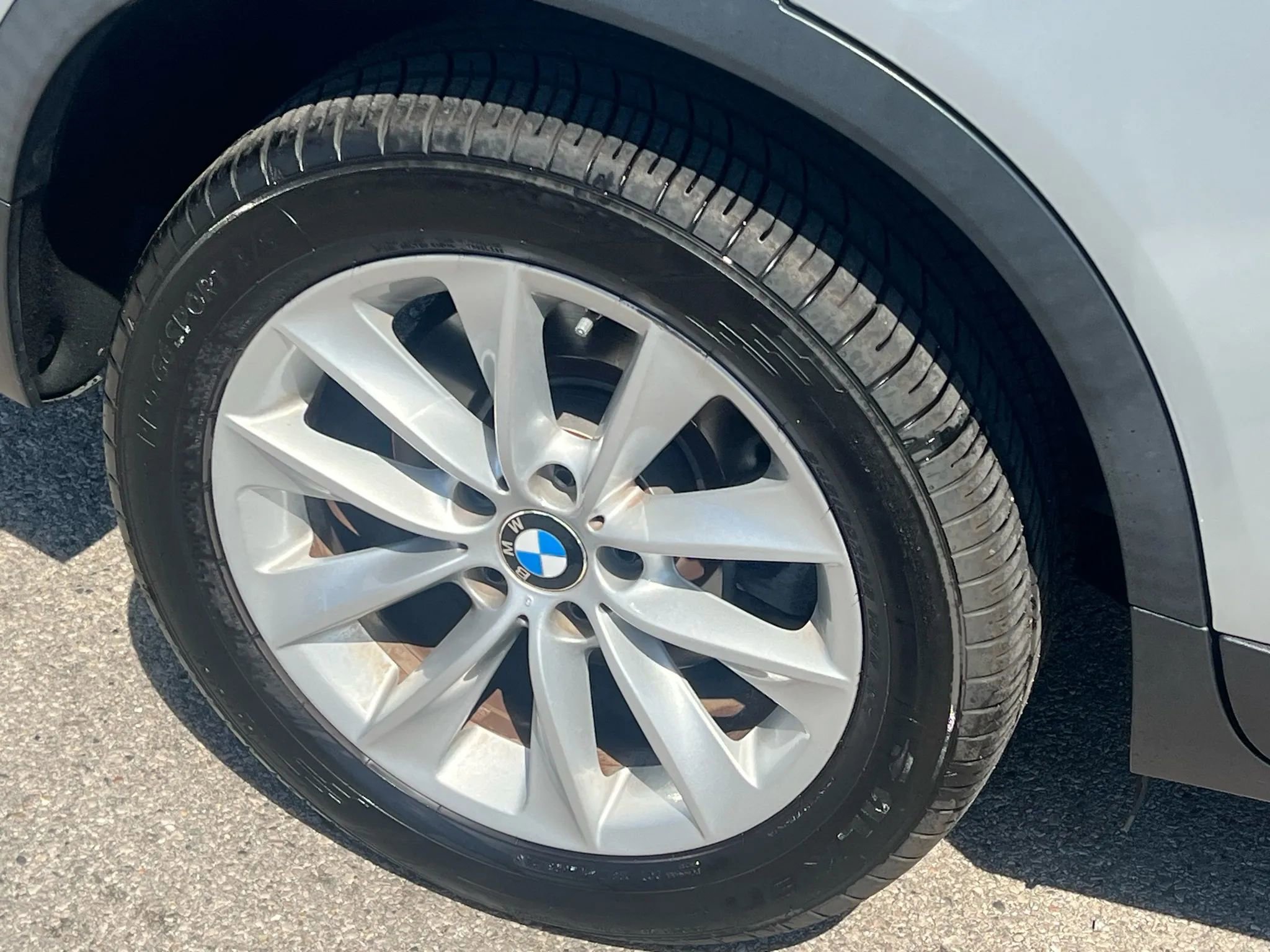 Used 2017 BMW X3 xDrive28i image 30