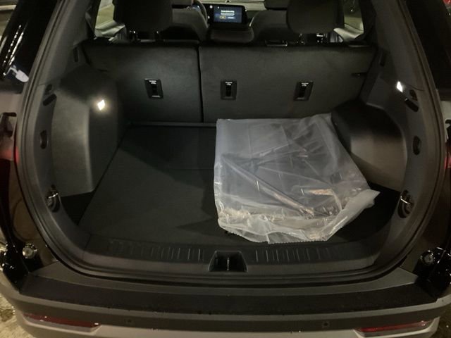 New 2026 Chevrolet Equinox LT image 25