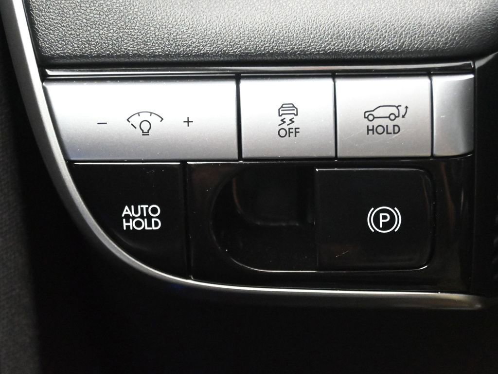Used 2024 Hyundai Ioniq 5 Limited image 16