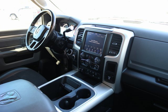 Used 2018 RAM 3500 Lone Star image 18