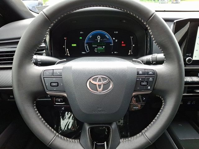 Used 2026 Toyota Camry SE FWD image 18