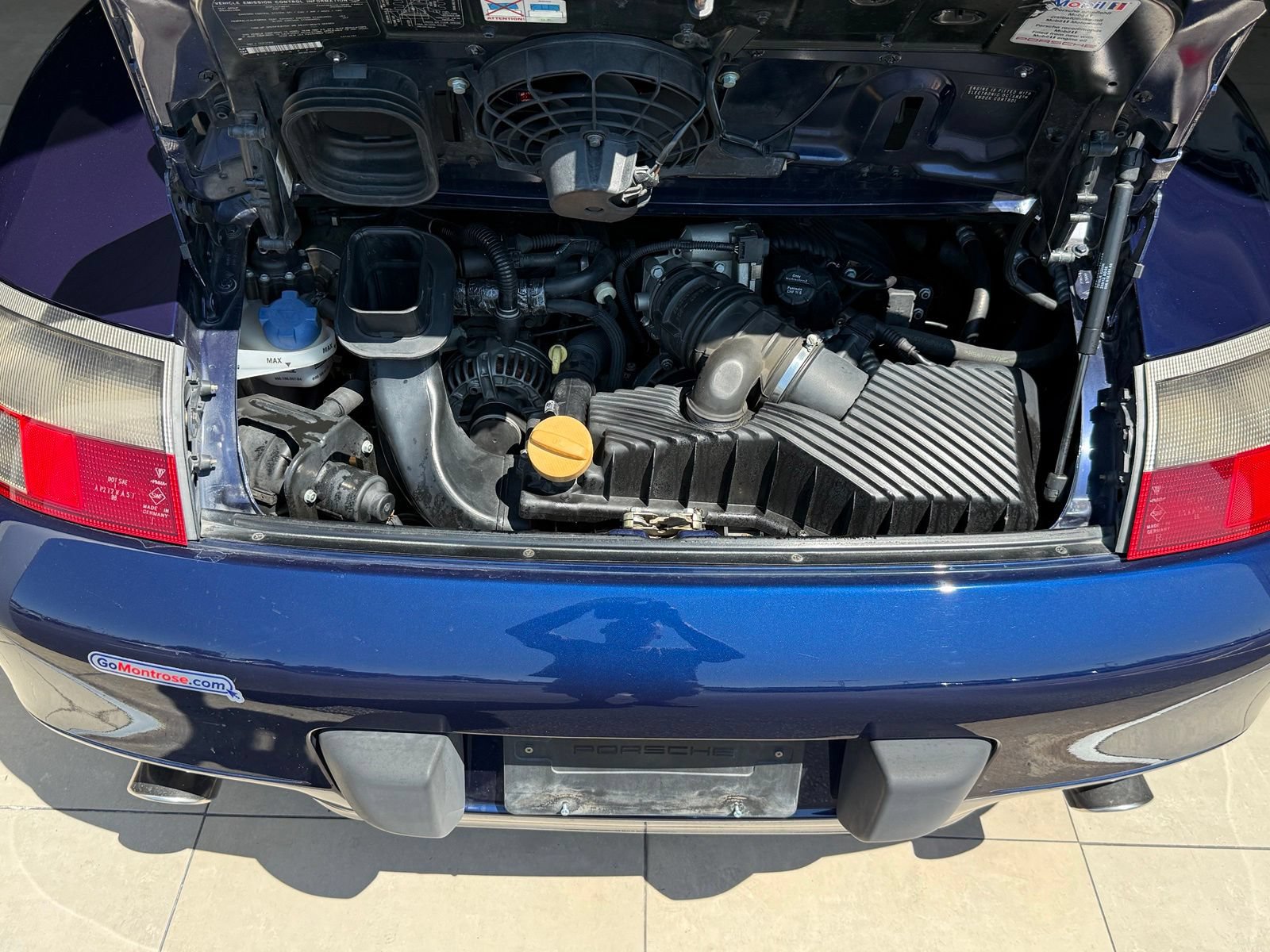 Used 2001 Porsche 911 Carrera RWD image 35