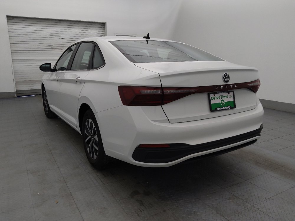 Used 2025 Volkswagen Jetta S image 5