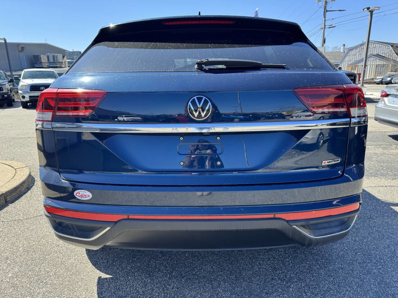 Used 2020 Volkswagen Atlas Cross Sport S image 9