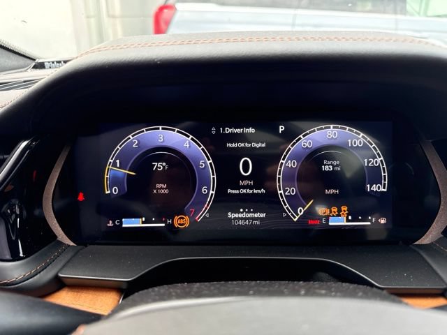 Used 2023 Jeep Grand Cherokee Summit AWD/4WD image 11