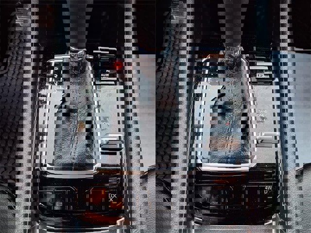 Certified 2024 Jeep Compass Latitude w/ Convenience Group image 7