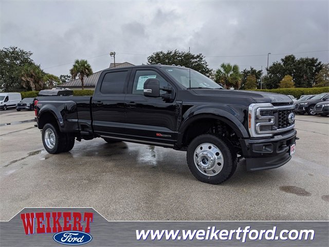 New 2026 Ford F450 Platinum w/ FX4 Off-Road Package image 1