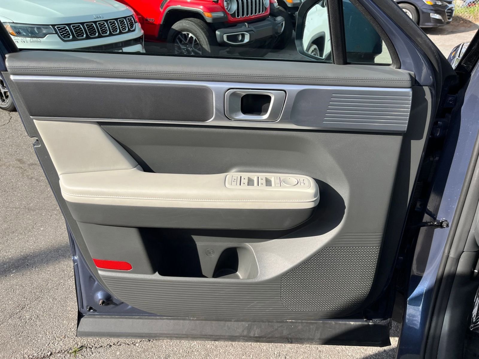 Used 2025 Hyundai Santa Fe SEL image 20