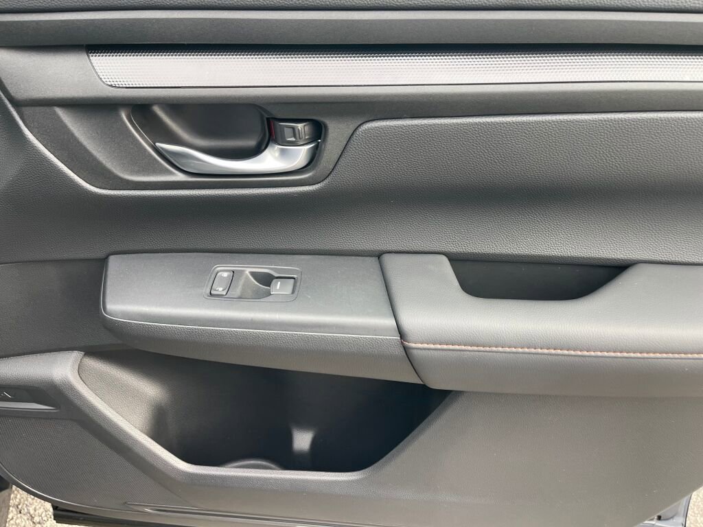 Certified 2024 Honda CR-V Sport image 31