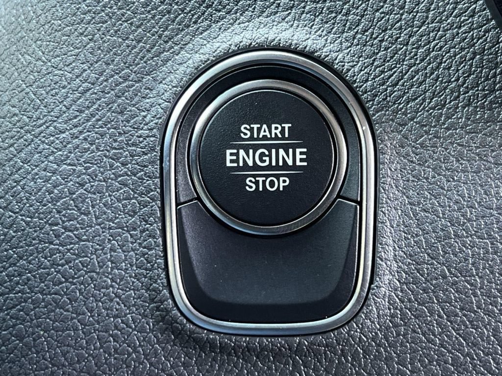 Certified 2025 Mercedes-Benz Sprinter 2500 image 32