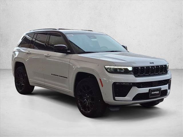 New 2027 Jeep Grand Cherokee Summit w/ Adv Protech Group IV AWD/4WD image 7