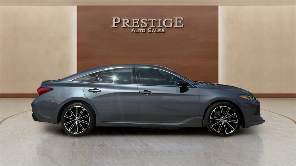 Used 2020 Toyota Avalon Touring image 20