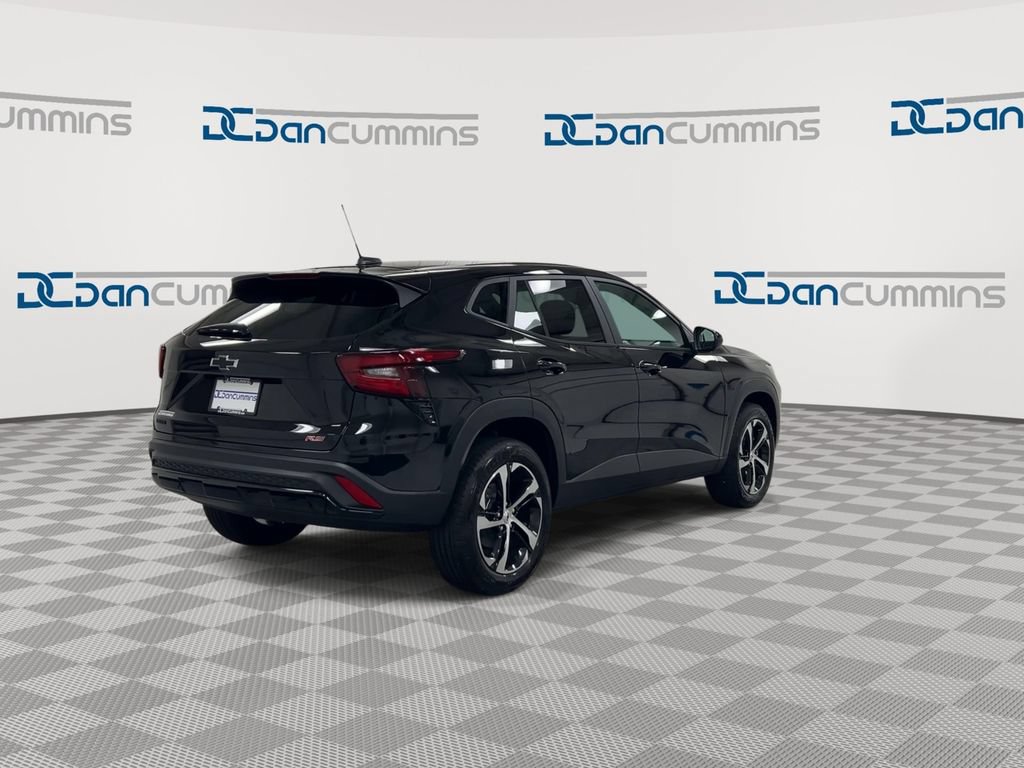 New 2026 Chevrolet Trax RS w/ Driver Confidence Package FWD image 8