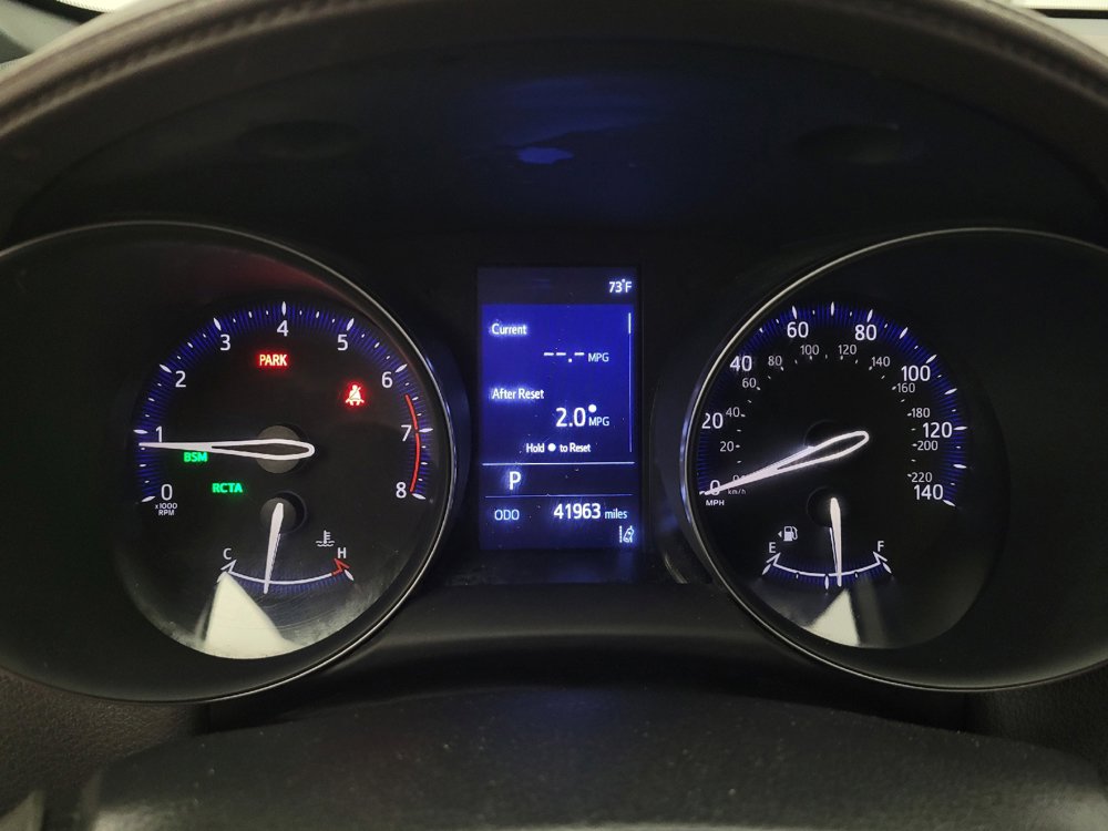 Used 2019 Toyota C-HR Limited FWD image 23