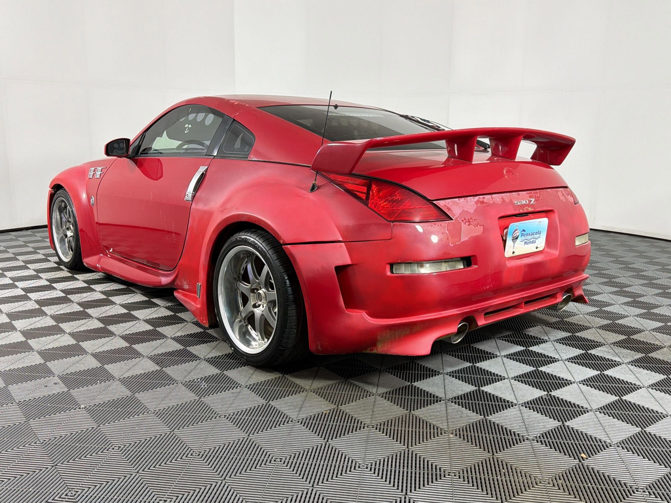 Used 2003 Nissan 350Z Enthusiast RWD image 2
