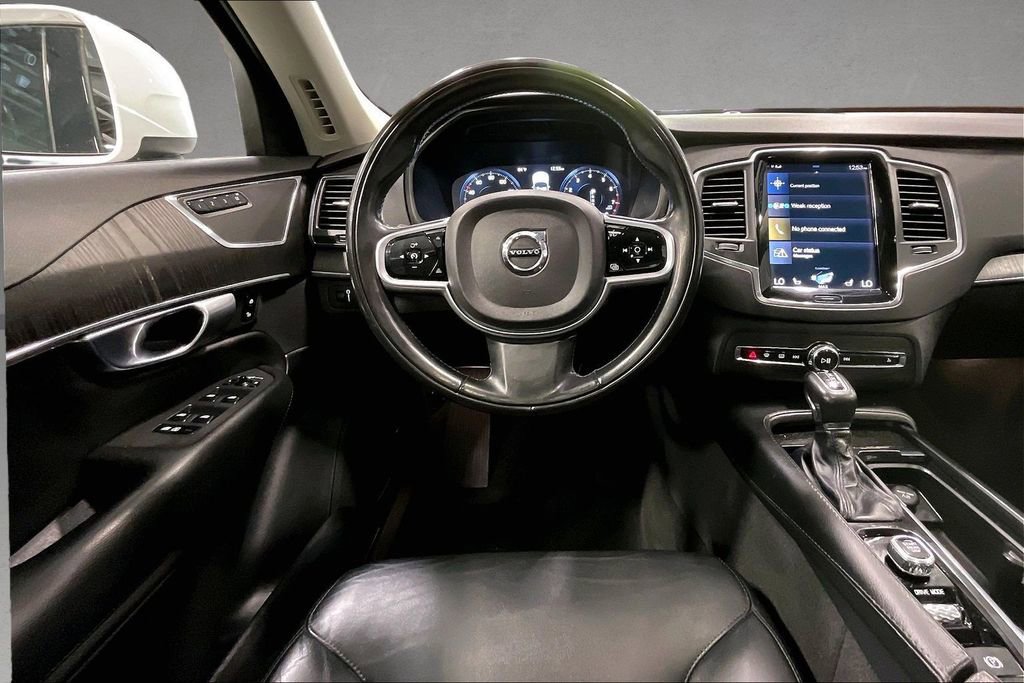 Used 2020 Volvo XC90 T5 Momentum AWD/4WD image 8