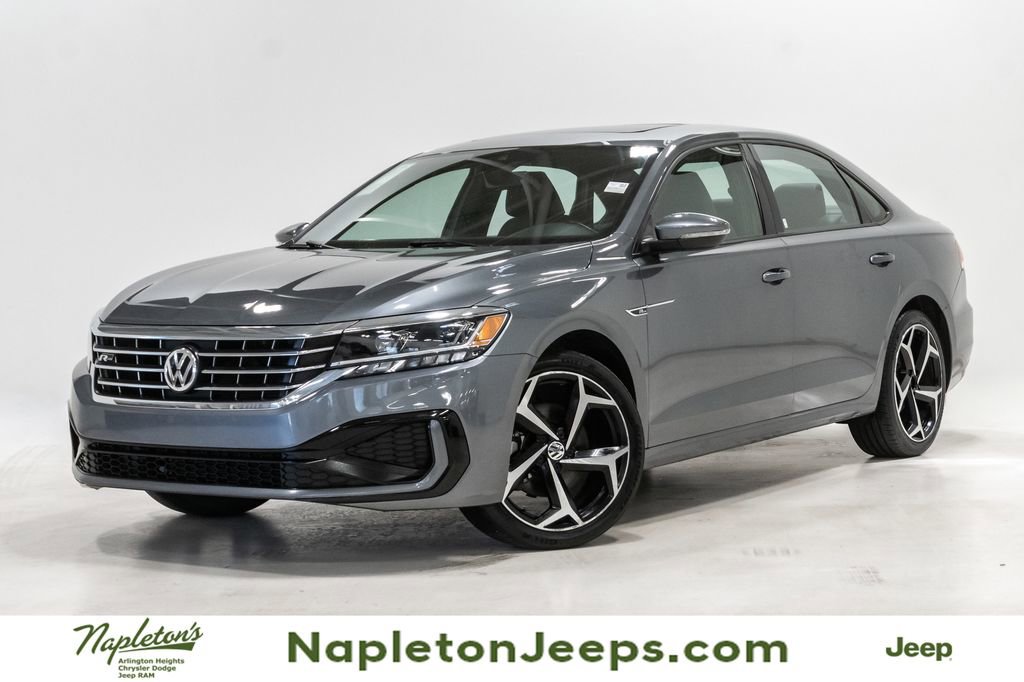 Used 2022 Volkswagen Passat 2.0T R-Line image 1