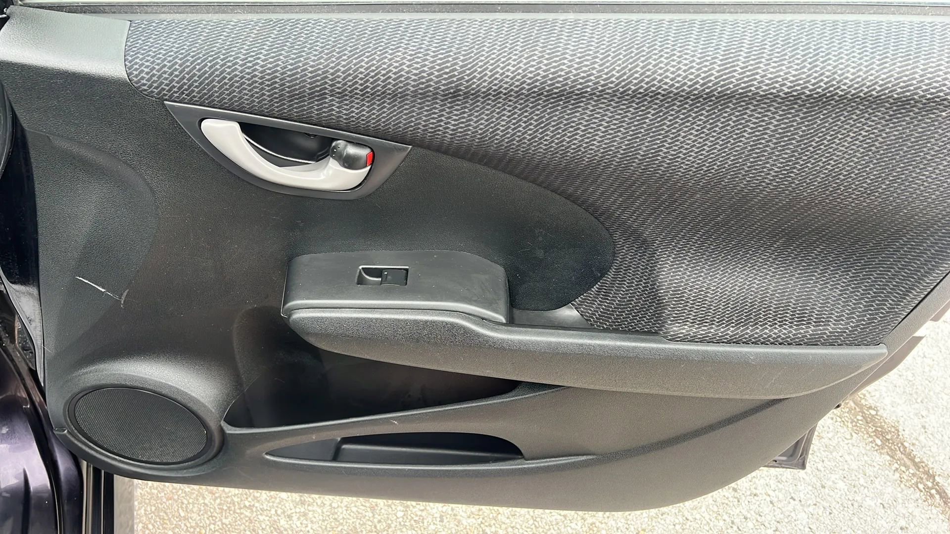 Used 2013 Honda Fit Sport image 23