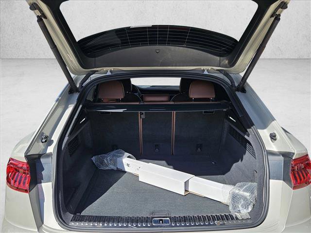 Certified 2023 Audi Q8 Prestige AWD/4WD image 23