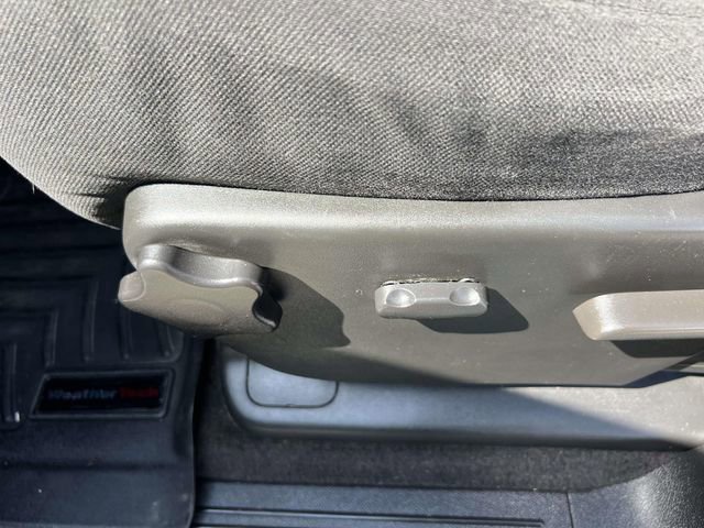 Used 2011 Chevrolet Silverado 1500 LT w/ All-Star Edition RWD image 19