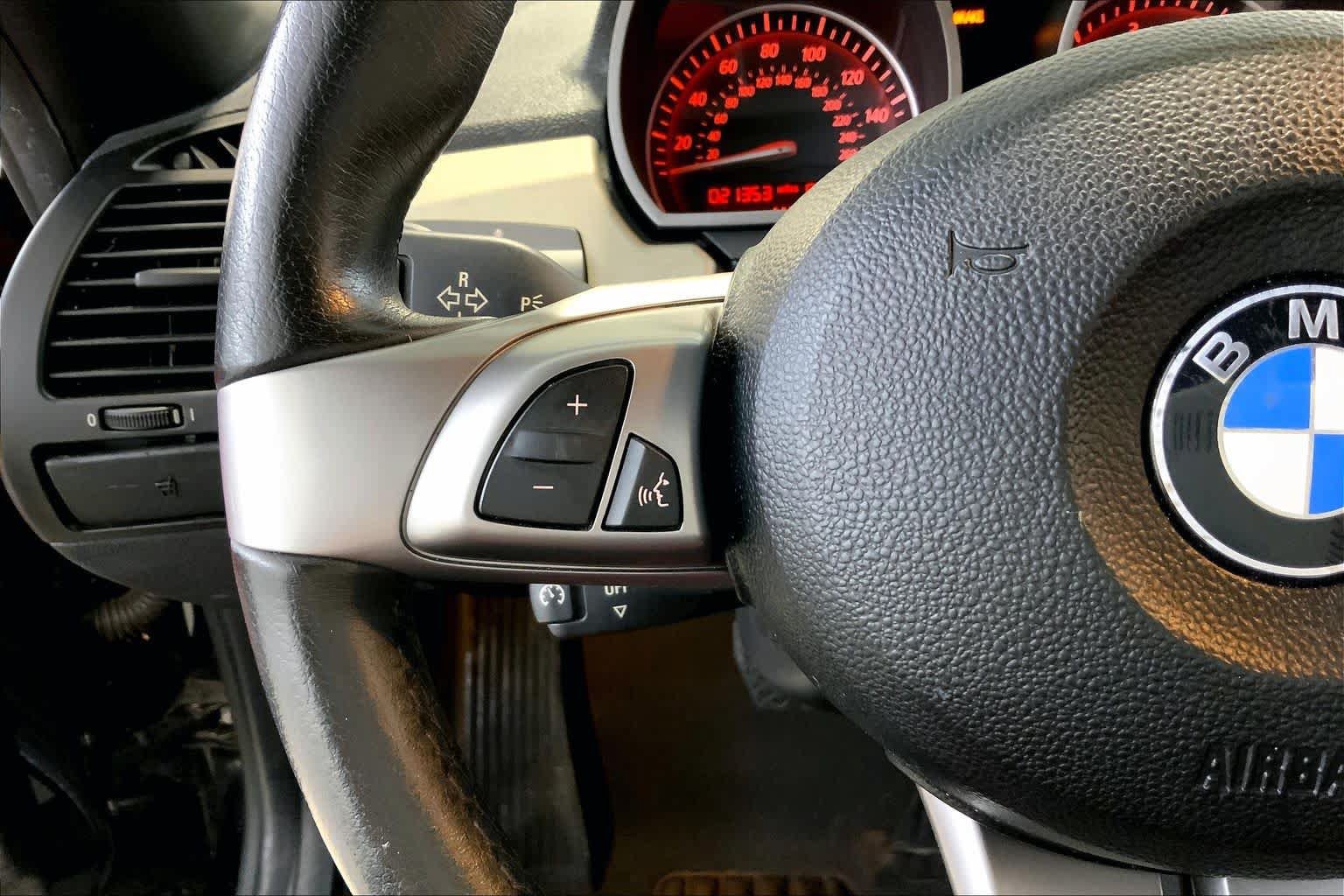Used 2004 BMW Z4 3.0i RWD image 23