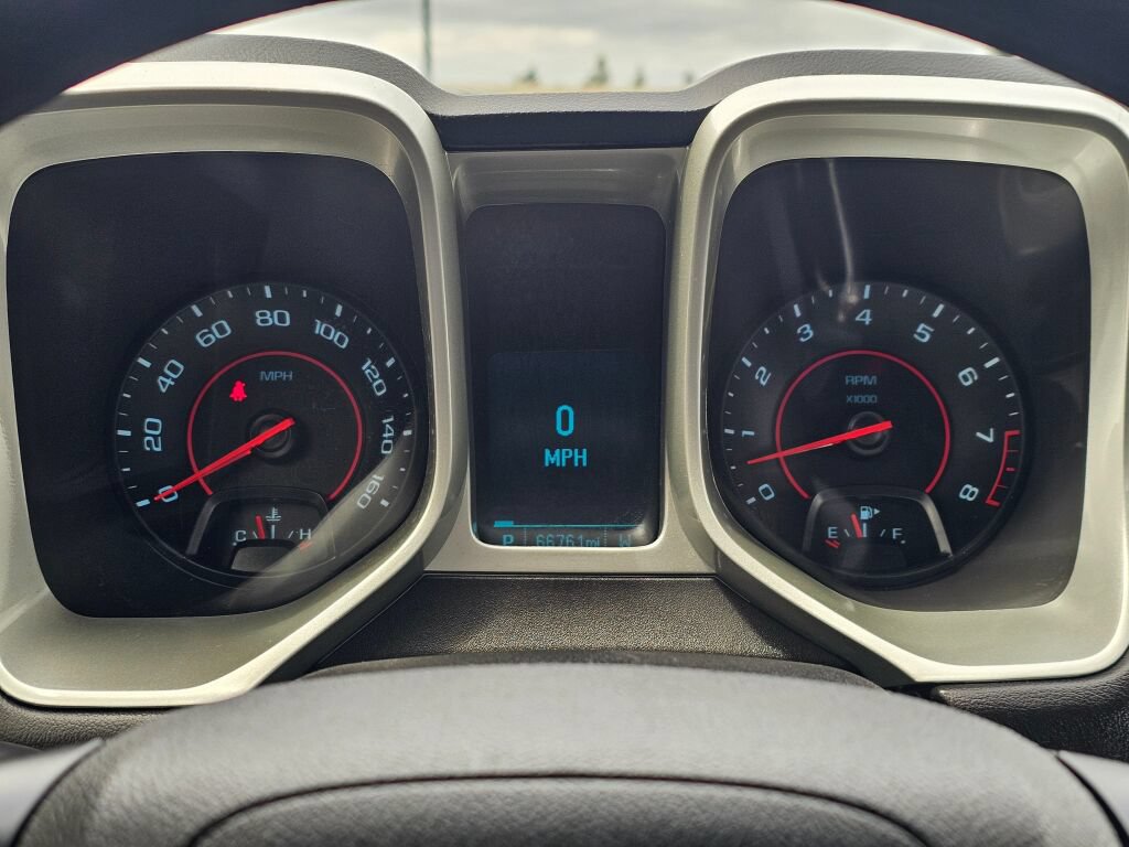 Used 2013 Chevrolet Camaro LS RWD image 11