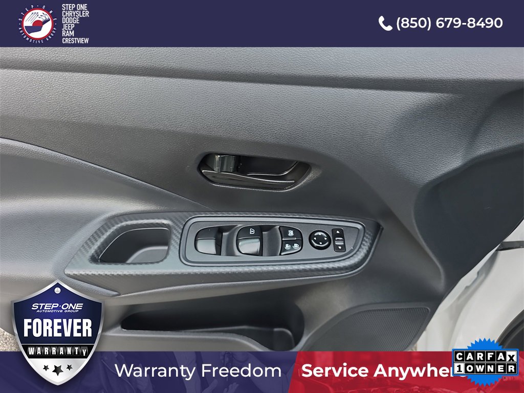 Used 2024 Nissan Versa S w/ S Plus Package image 18