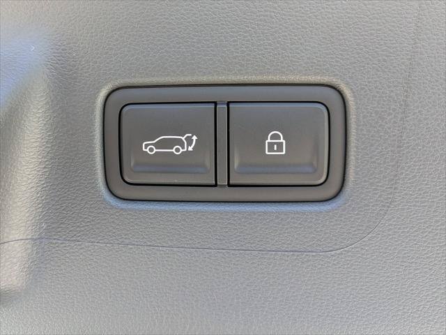 New 2026 Hyundai Santa Fe SE FWD image 16