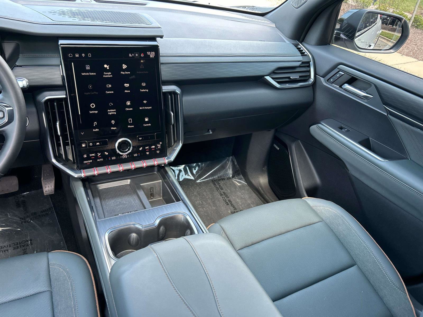 Certified 2024 GMC Acadia AT4 w/ Luxury Package image 35