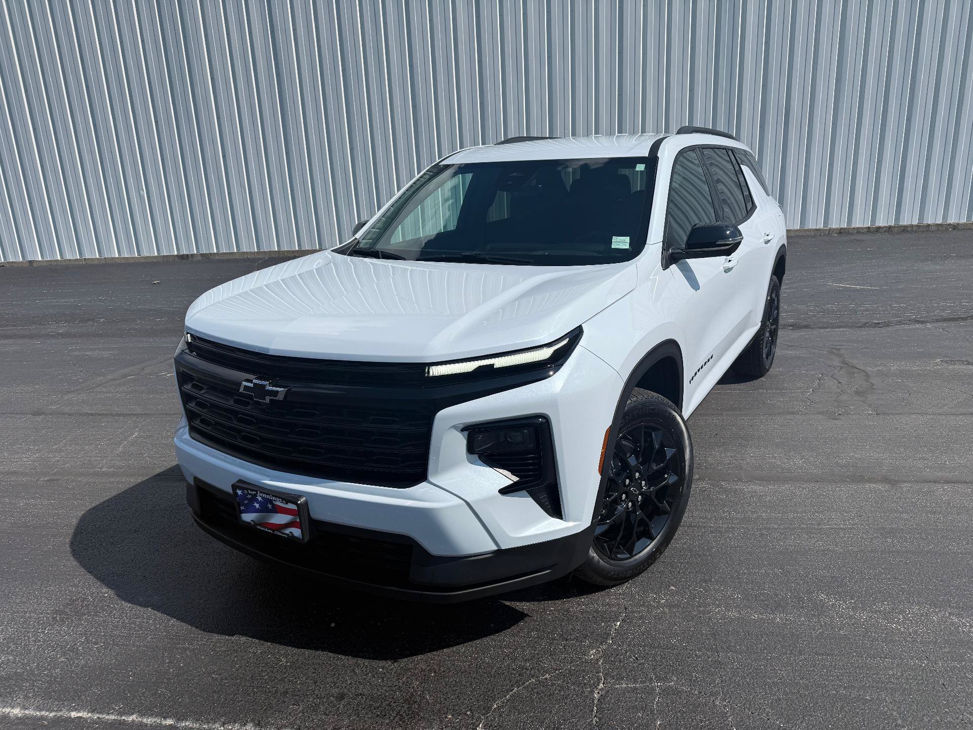 New 2026 Chevrolet Traverse LT w/ Midnight/Sport Edition