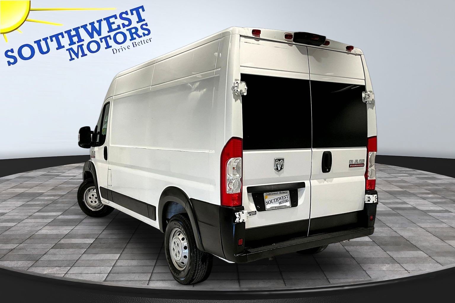 Used 2020 RAM ProMaster 2500 FWD image 4