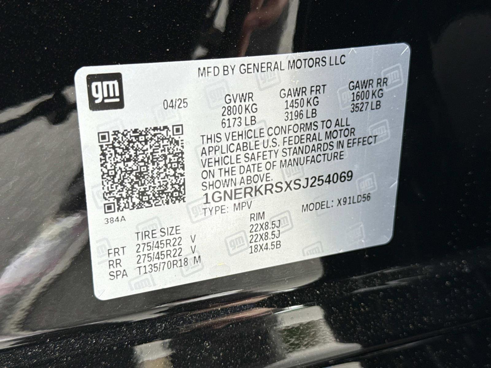 New 2025 Chevrolet Traverse High Country w/ LPO, Floor Liner Package image 19