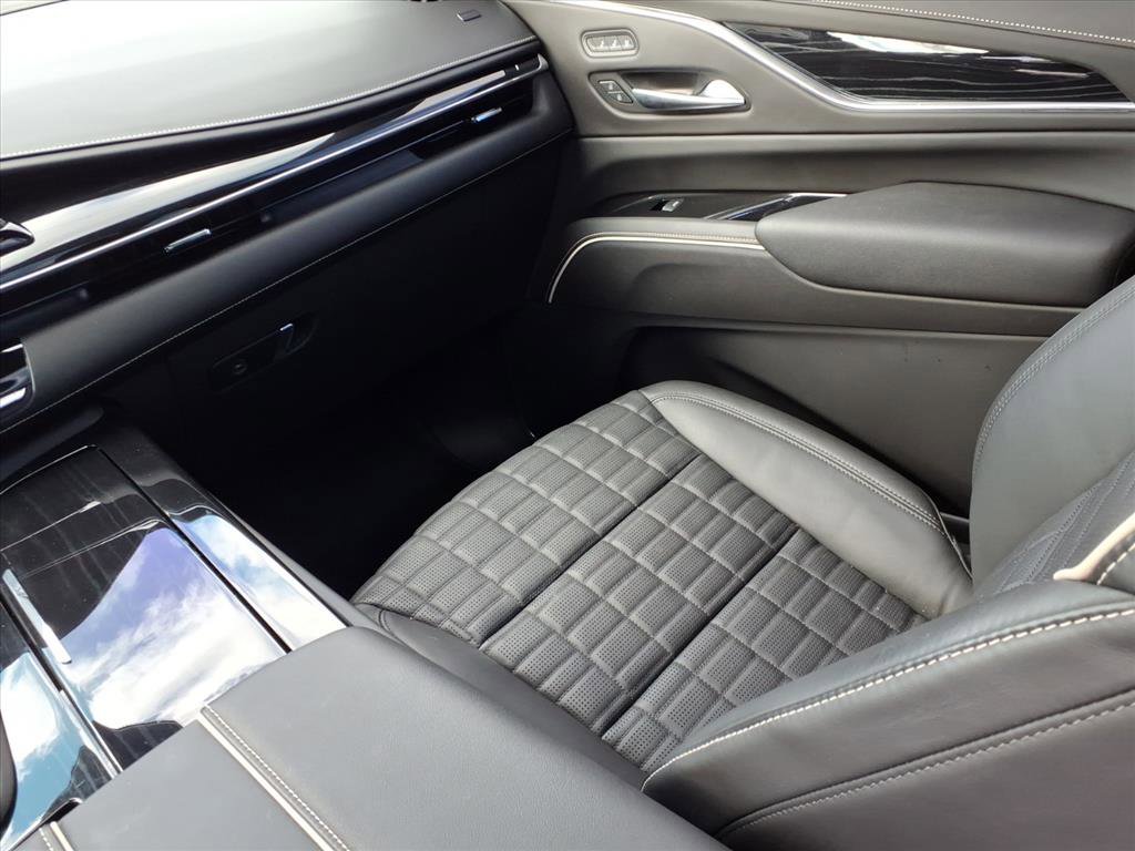Certified 2023 Cadillac Escalade V image 23
