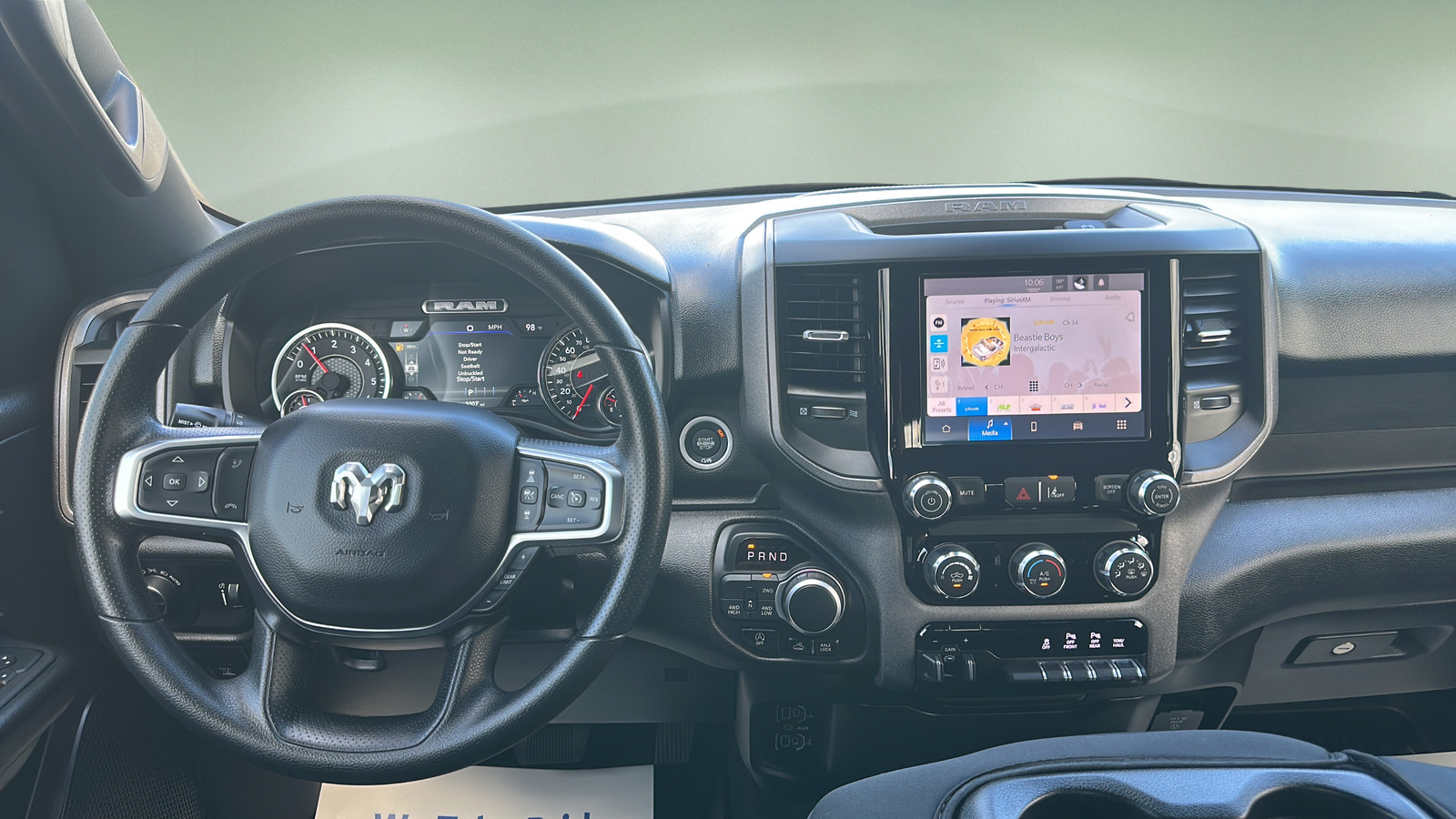Used 2025 RAM 1500 Warlock AWD/4WD image 15