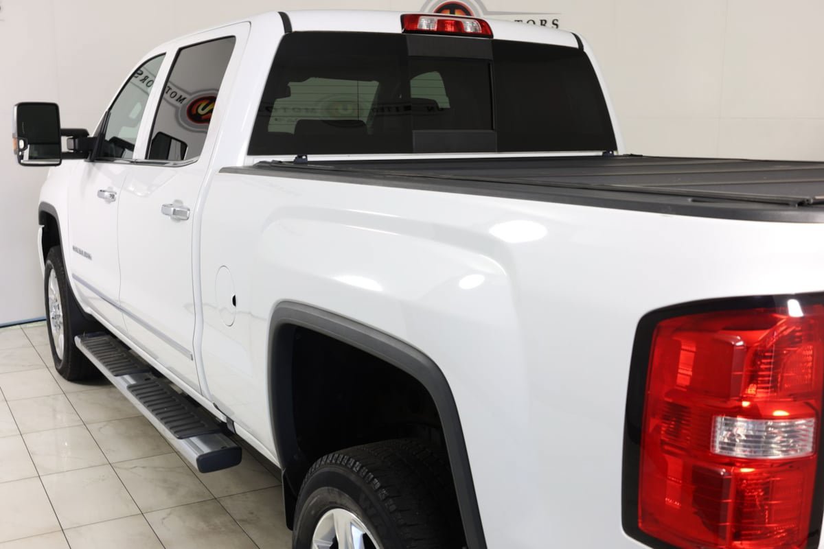 Used 2019 GMC Sierra 2500 Denali w/ Duramax Plus Package AWD/4WD image 44