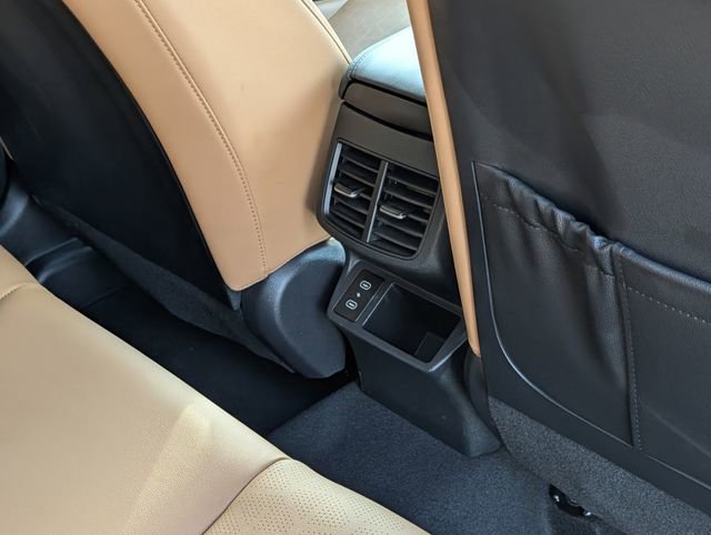 Used 2024 Kia Seltos EX FWD image 30