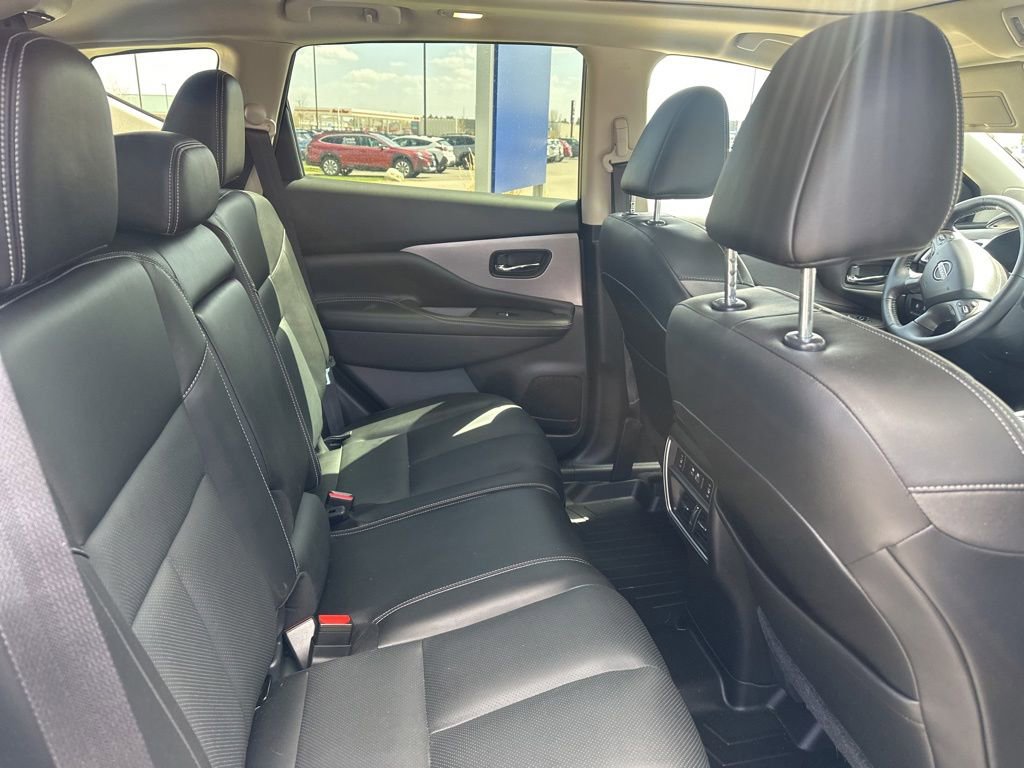 Used 2023 Nissan Murano SL w/ SL Moonroof Package AWD/4WD image 15