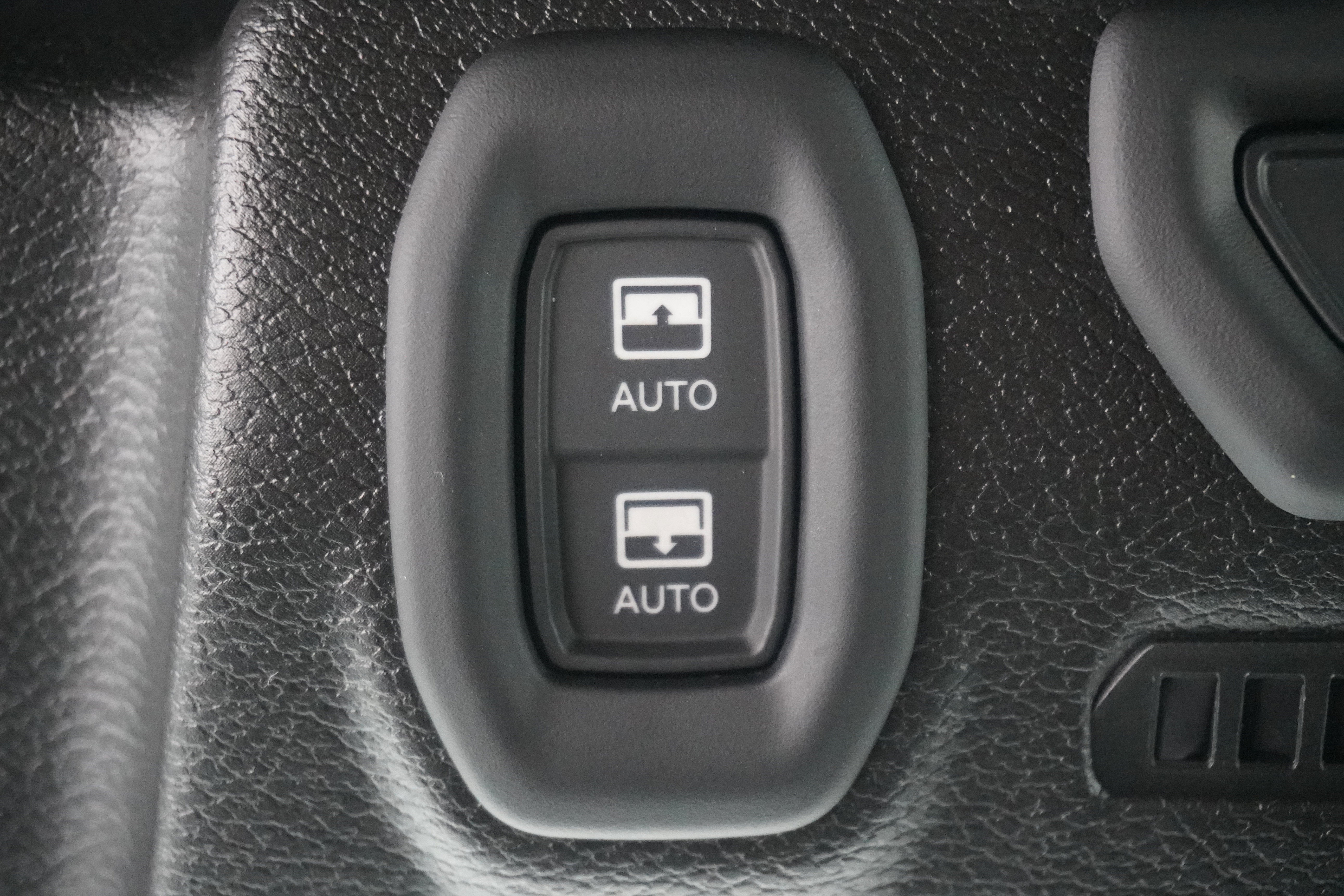 Used 2022 Jeep Wrangler Unlimited Sport AWD/4WD image 24