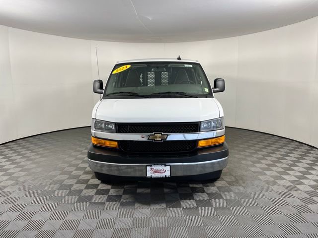 Used 2024 Chevrolet Express 2500 w/ Driver Convenience Package image 2