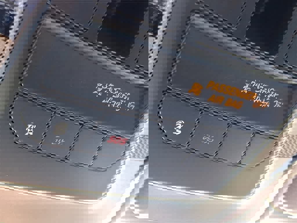 Used 2021 Hyundai Santa Fe Limited w/ Cargo Package image 27