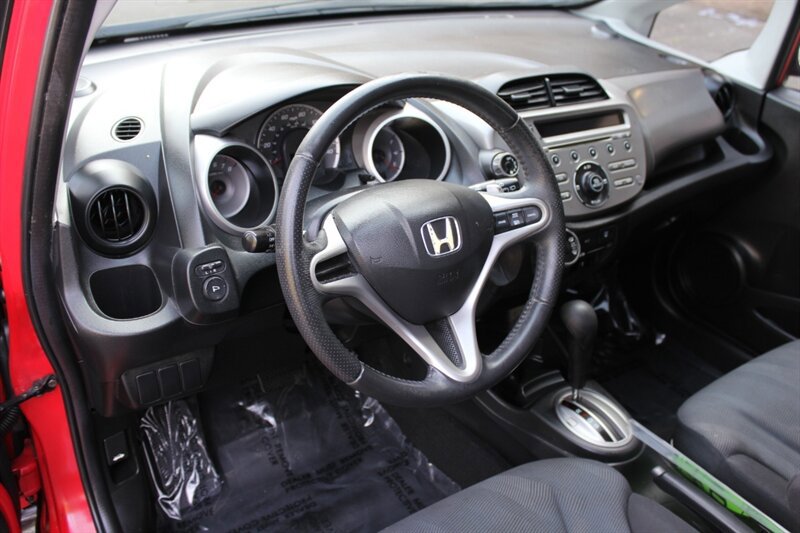 Used 2009 Honda Fit Sport image 9
