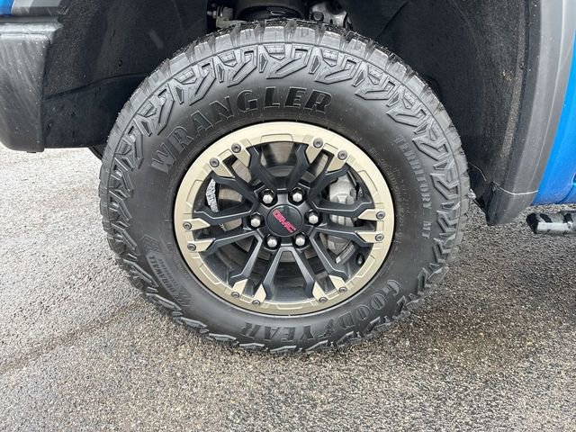 Used 2024 GMC Sierra 1500 AT4X image 10